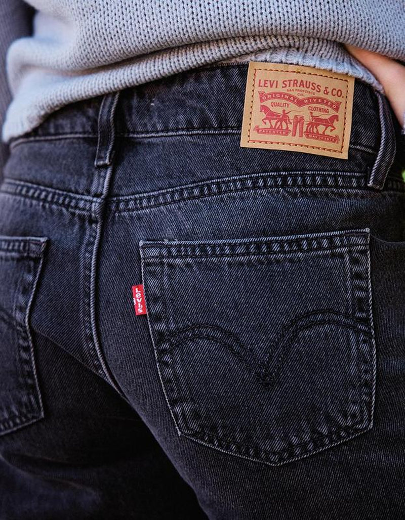 Superlow Loose Womens Jeans